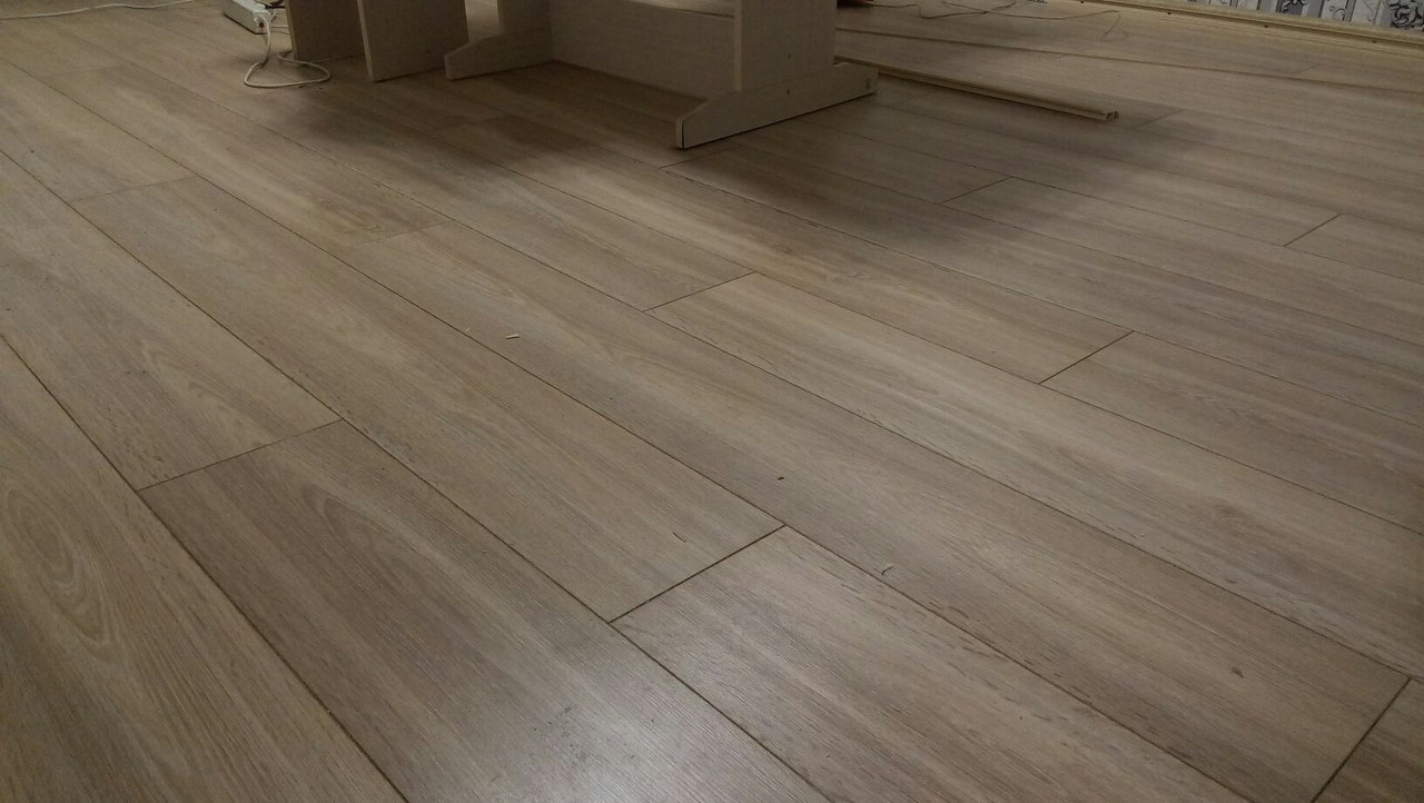 13.12.2017 Куйбышева. Укладка ламината - sdelai.by